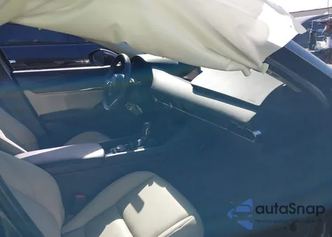 2024 Mazda Mazda3 2.5 S Preferred from USA, damaged, VIN 3MZBPACM2RM416907